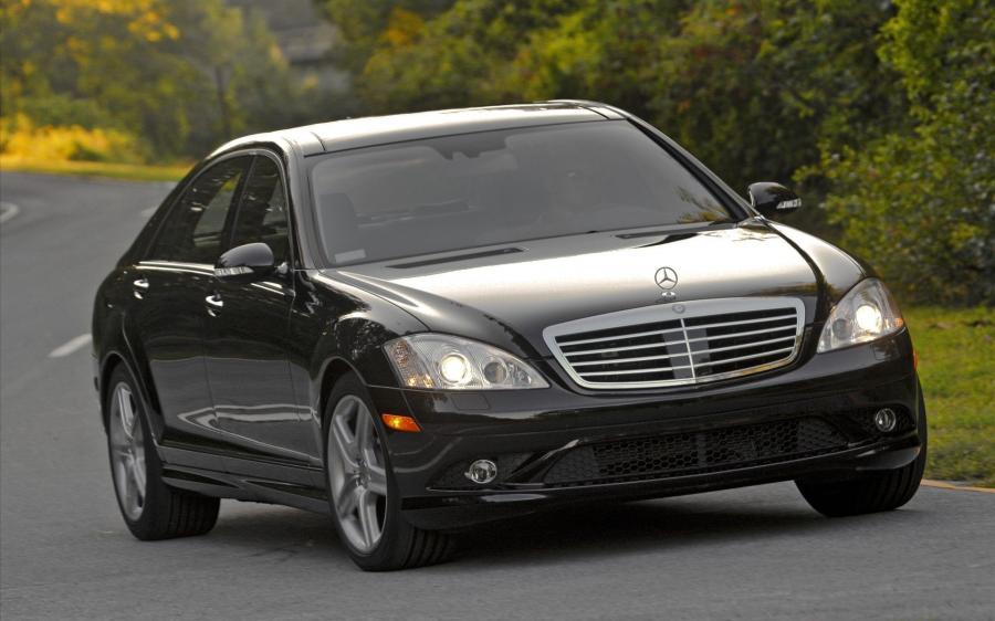  Mercedes-Benz S550 Enhanced 2009 года  (фото 10 из 11)